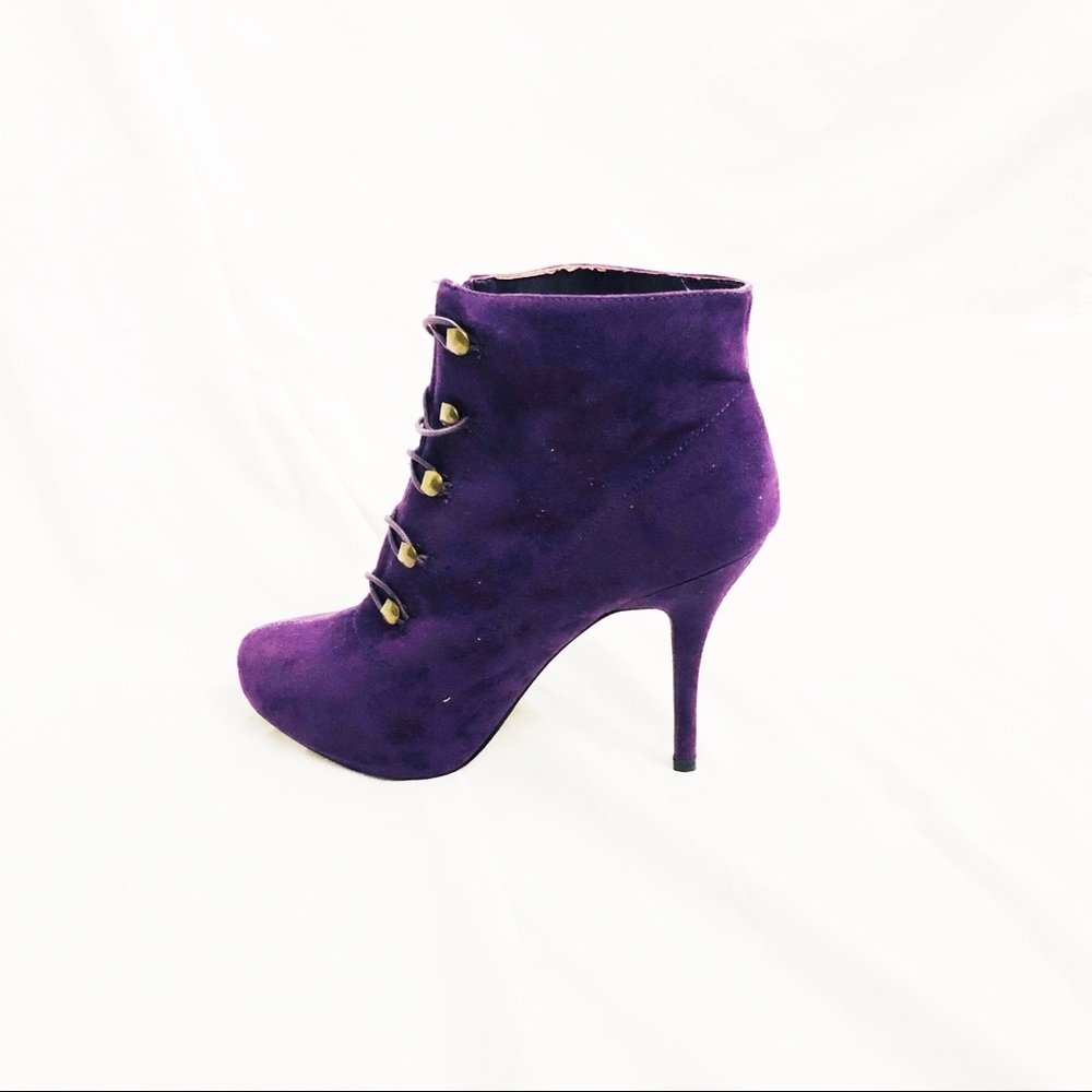 ShoeDazzle Dark Purple Suede Heeled Bootie Size 10